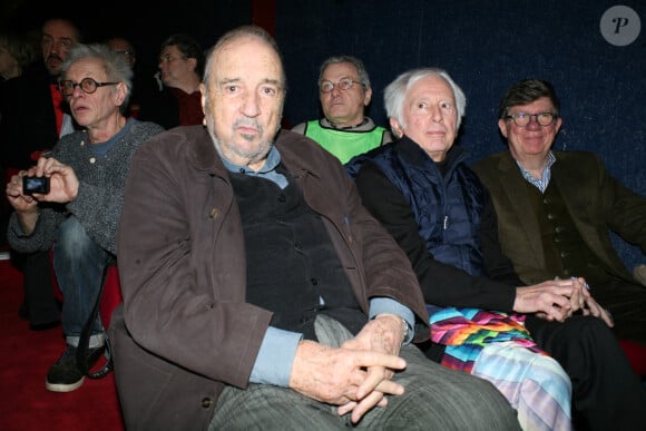 Jean-Claude Carrière, Marcel Amont lors de la 5ème cérémonie de remise des Alphonses au théâtre Le nez Rouge à Paris le 23 novembre 2017.  