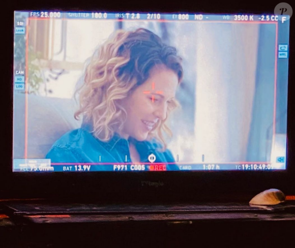 Lorie Pester sur le tournage de la série "Demain nous appartient" - Instagram