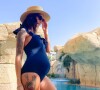 Julia Paredes enceinte de son deuxième enfant, elle pose en maillot de bain le 7 février 2021
