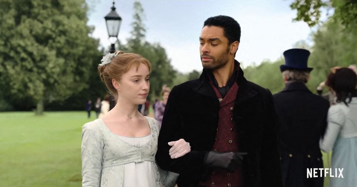 Les Chroniques De Bridgerton Scene D'amour Regé-Jean Page (La Chronique des Bridgerton) en couple ? L'acteur