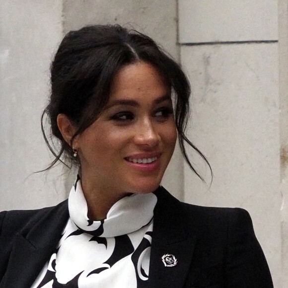 A l'occasion de la journée mondiale du droits des femmes, Meghan Markle (enceinte), duchesse de Sussex, a participé à une discussion conjointe avec le Trust "The Queen's Commonwealth" au King's College à Londres. Le 8 mars 2019.