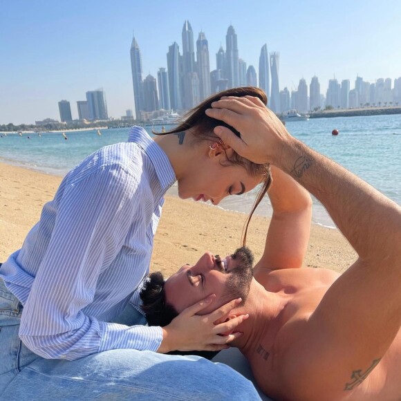 Nabilla Benattia et Thomas Vergara, à Dubaï, le 27 janvier 2021