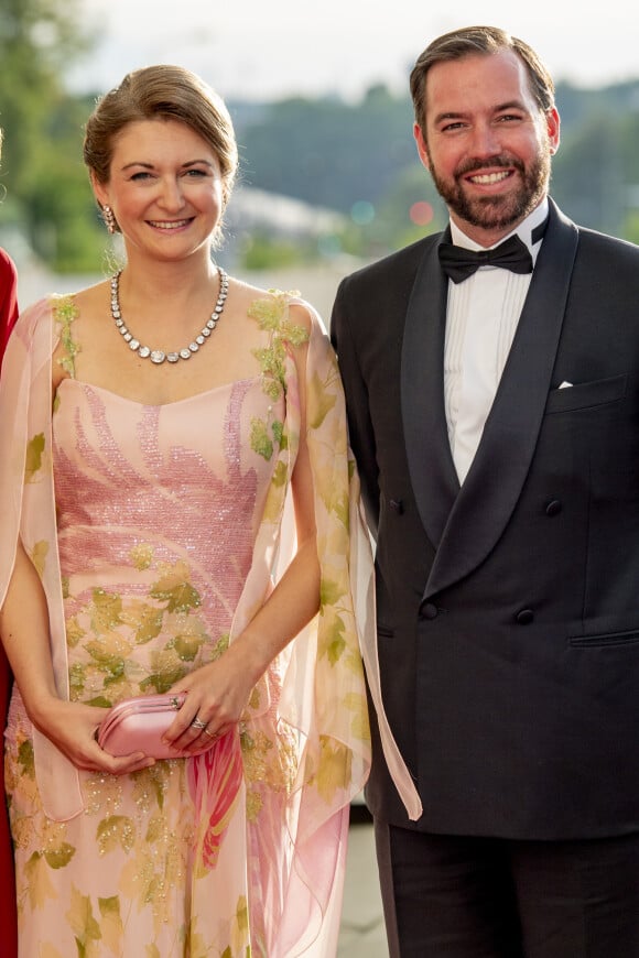 Le prince Guillaume de Luxembourg et la comtesse Stephanie de Lannoy - Le couple royal des Pays-Bas à leur arrivée à la philharmonie, à l'occasion de leur visite officielle de 3 jours au Luxembourg. Le 24 mai 2018
