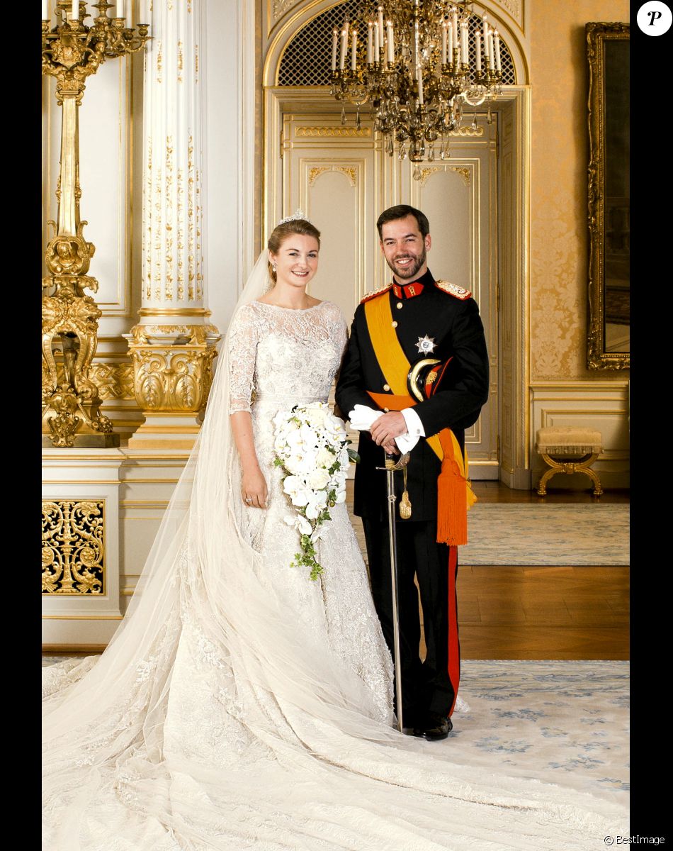 Photos officielles du mariage religieux du prince Guillaume de Luxembourg et de la comtesse Stephanie de Lannoy, le 20 octobre 2012.
