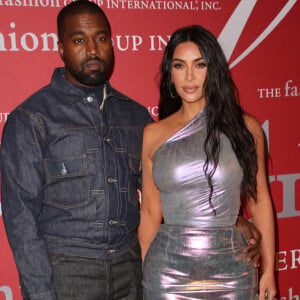 Kanye West et Kim Kardashian au photocall de la soirée "2019 Fashion Group International Night of Stars Gala" à New York.© Sonia Moskowitz-Globe Photos via Zuma Press/Bestimage