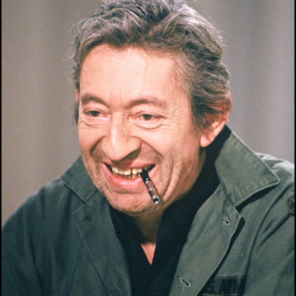 Archives - Serge Gainsbourg invité de l'émission "Nulle part ailleurs" en 1989