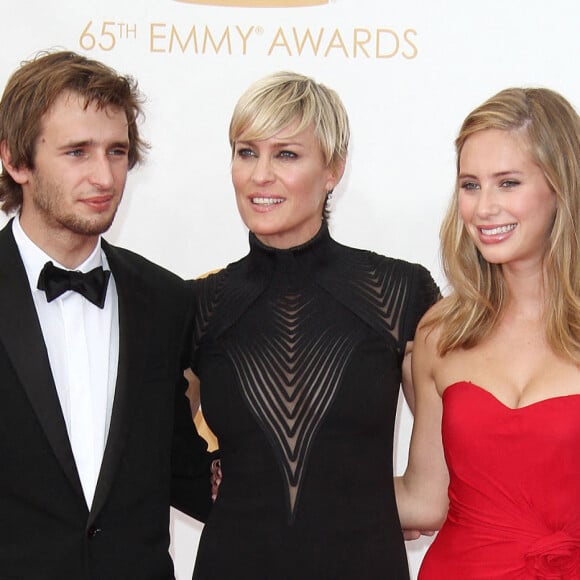 Dylan Penn, Robin Wright, Hopper Penn - 65e cérémonie annuelle des "Emmy Awards" à Los Angeles, le 22 septembre 2013. 