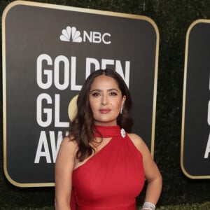 Salma Hayek lors de la 78ème cérémonie des Golden Globes au Rockefeller Center à New York le 28 février 2021.