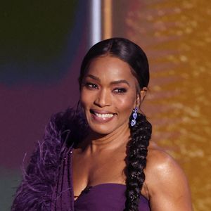 Angela Bassett lors de la 78ème cérémonie des Golden Globes au Rockefeller Center à New York le 28 février 2021.