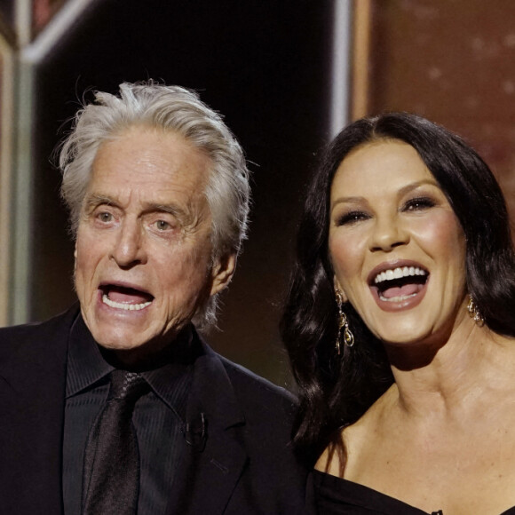 Michael Douglas et Catherine Zeta-Jones lors de la 78ème cérémonie des Golden Globes au Rockefeller Center à New York le 28 février 2021.