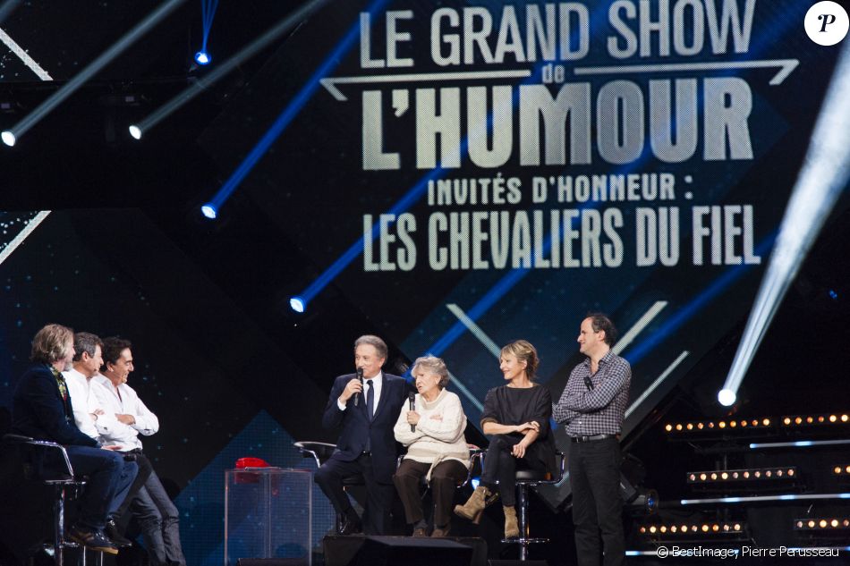 Exclusif - Les Chevalier du fiel, Bruno Lochet, Lionel Abelanski, Michel Drucker, Sophie Mounicot et Marthe Villalonga - Enregistrement de l'émission "Le Grand Show de l'Humour - invités d'honneur : Les C. du fiel" présentée par M. Drucker à la Seine Musicale , le 5 décembre 2017 et diffusée le 17 mars 2018 sur france 2. © Pierre Perusseau/Bestimage