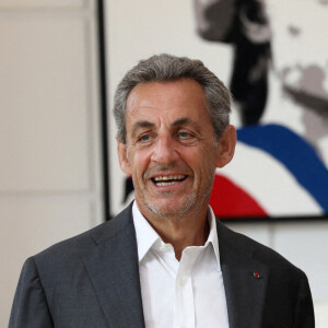 Exclusif - David Lisnard (le Maire de Cannes) reçoit Nicolas Sarkozy dans son bureau, le 24 août 2020. © Sebastien Botella / Nice Matin / Bestimage