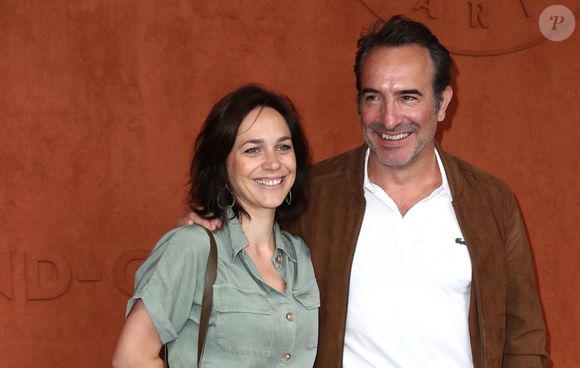 Jean Dujardin et sa femme Nathalie Péchalat au village pour la finale hommes lors des internationaux de France de tennis de Roland Garros 2019 à Paris le 9 juin 2019. © Jacovides - Moreau / Bestimage 