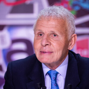 Exclusif - Patrick Poivre d'Arvor (PPDA) - Vente aux enchères au profit du Secours Populaire au Cirque d'Hiver à Paris. © Tiziano Da Silva - Cyril Moreau / Bestimage