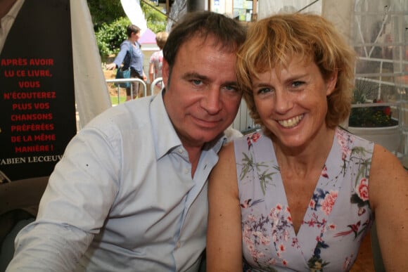 Fabien Lecoeuvre et Anne Richard au 27ème Salon du Livre de Cosne-Cours-sur-Loire, France, le 28 mai 2017. © JLPPA/Bestimage