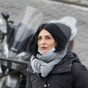 Sylvie Ortega - Arrivées - Obsèques du photographe Richard Aujard en l'église Notre Dame de La Croix, place de Ménilmontant, à Paris le 12 février 2021.