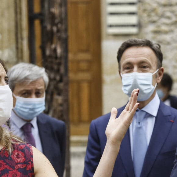 Emmanuel Macron - Echange avec les instituteurs et les élèves de l'école primaire Jules Ferry en présence de Brigitte Macron, Roselyne Bachelot, Stéphane Bern, Guillaume Poitrinal et Stéphane Pallez. A Condom, le 18 Septembre 2020. © Sébastien Ortola / Pool / Bestimage