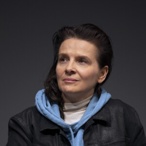 Juliette Binoche lors d'un échange avec le public après la projection du film Sils Maria à la 32ème édition du festival du film de Angers "Premiers plans", le festival des premiers films européens le 25 janvier 2020. © Laetitia Notarianni / Bestimage