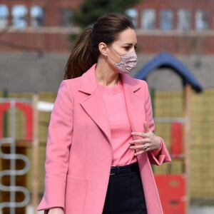 Kate Catherine Middleton, duchesse de Cambridge, en visite à l'école 21 à Londres. Le 11 mars 2021