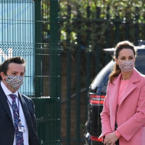 Le prince William, duc de Cambridge et Kate Catherine Middleton, duchesse de Cambridge, en visite à l'école 21 à Londres. Le 11 mars 2021