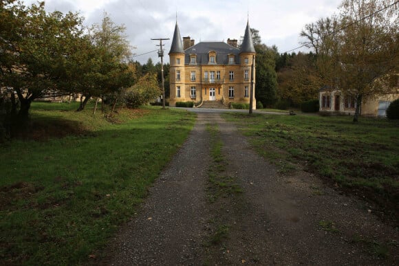 Le château de Sautou où Michel Fourniret a enterré au moins deux de ses victimes. Photo par Jerome Domine/ ABACAPRESS.COM