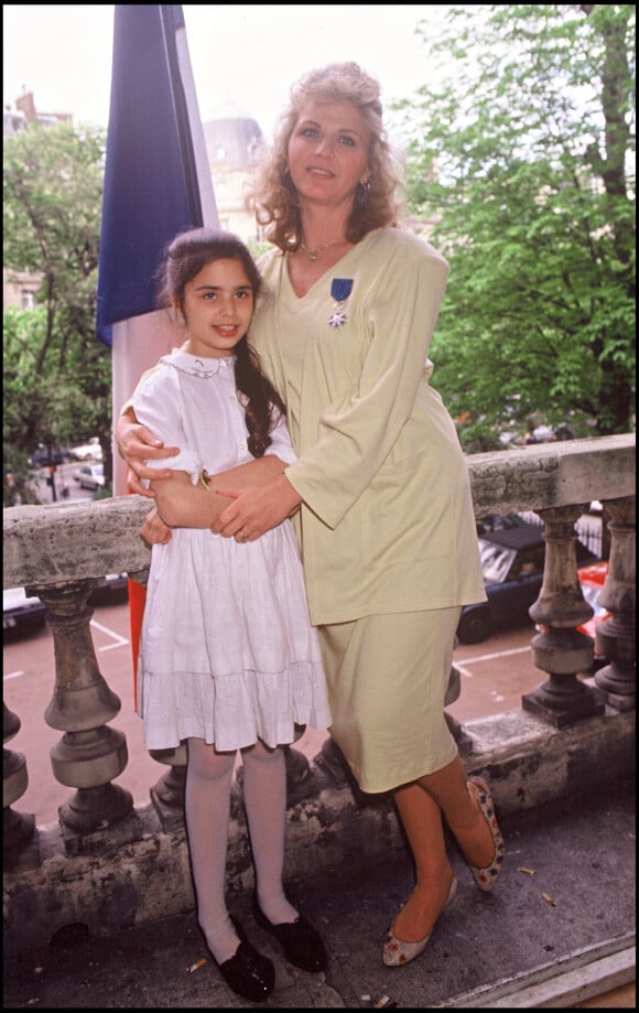 Jeane Manson et sa fille Shirel en 1988.