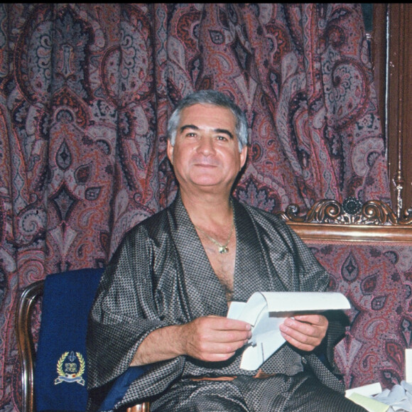 Archives - Jean-Claude Brialy lors de la première de La Jalousie