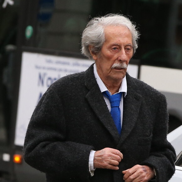 Jean Rochefort - Obsèques de Danièle Delorme en l'église de Saint-Germain-des Prés à Paris. Le 23 octobre 2015