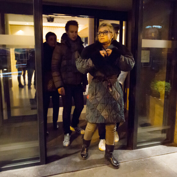 Exclusif - Sheila à la sortie de l'hôtel Novotel à Bruxelles, le 18 février 2017.