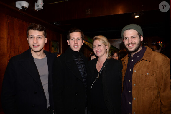 Luana Belmondo avec ses fils Giacomo Belmondo, Victor Belmondo et Alessandro Belmondo à l'after-party du film "Mon Bébé" au Buddha-Bar à Paris, France, le 11 mars 2019. Un évènement organisé par Five Eyes production. © Rachid Bellak/Bestimage