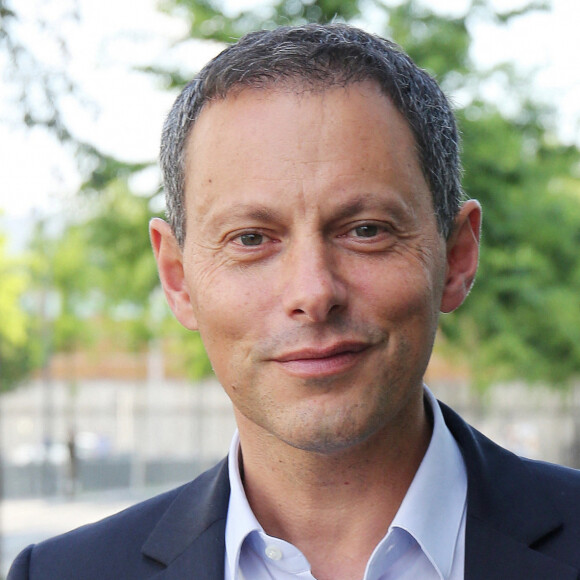 Exclusif - Marc-Olivier Fogiel à son arrivée devant les studios de BFM TV à Paris © Panoramic / Bestimage