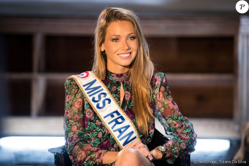 Miss France 2021 Amandine Petit lors de l'enregistrement de l'émission "Animaux Stars" présentée par Bernard Montiel et diffusée le 6 mars 2021 à 17h30, à Paris, France, le 2 février 2021. © Tiziano Da Silva/Bestimage