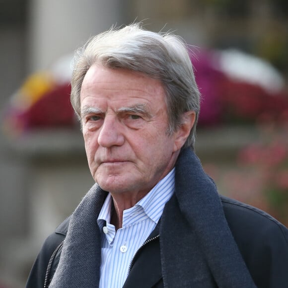 Bernard Kouchner - Hommage à André Glucksmann au crématorium du cimetière Père-Lachaise à Paris, le 13 novembre 2015.