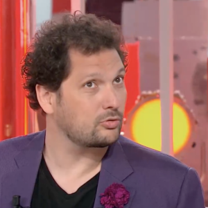 Eric Antoine invité par Michel Drucker dans "Vivement dimanche", le 28 mars 2021 sur France 2.