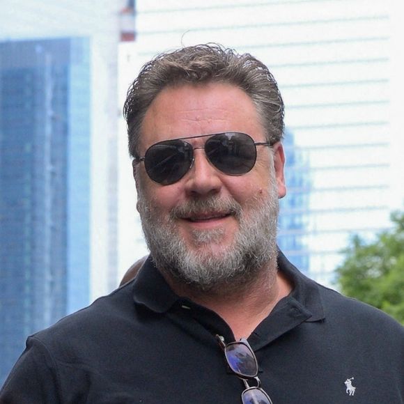 Russell Crowe quitte l'hôtel The Greenwitch à New York, le 21 juin 2019.