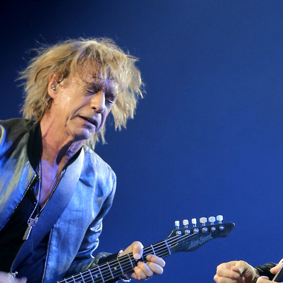 Concert des "Insus" à Bordeaux, retour du groupe "Téléphone" sur scène avec Jean-Louis Aubert, Louis Bertignac, et Richard Kolinka à Bordeaux le 18 mai 2016. © Patrick Bernard-Quentin Salinier / Bestimage