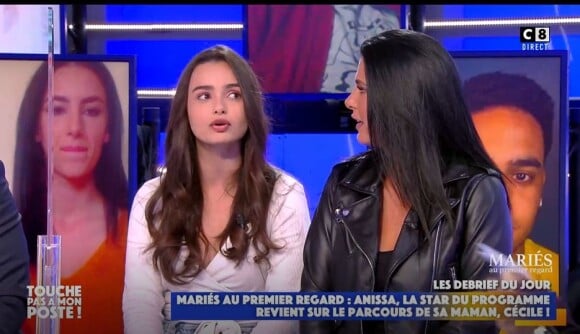 Anissa et sa maman Cécile de "Mariés au premier regard 2021" dans "Touche pas à mon poste", le 30 mars, sur C8