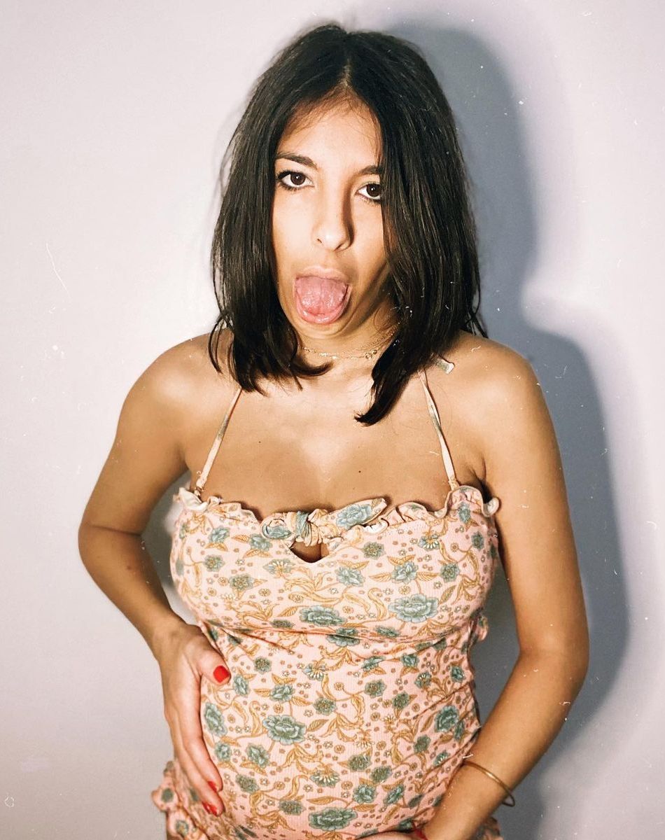Kenza Saïb-Couton, l'interprète de Soraya Beddiar dans "Demain nous appartient", est enceinte de son premier enfant.