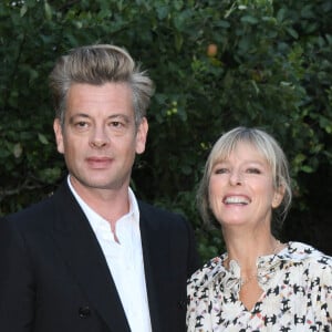 Benjamin Biolay et Karin Viard - Photocall du film "Les Apparences" - Festival du film Francophone d'Angoulême, le 1er septembre 2020. © Guirec Coadic / Bestimage