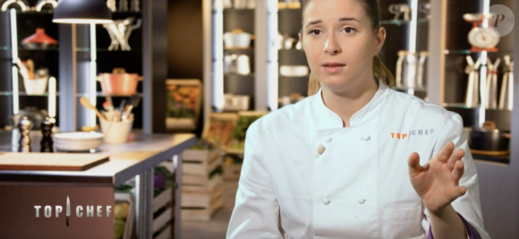 Sarah dans "Top Chef 2021" sur M6.