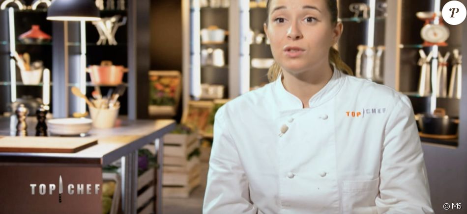 Sarah dans "Top Chef 2021" sur M6.