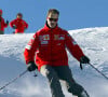 L'état de santé de Michael Schumacher, ici photographié en train de faire du ski en Italie, est toujours inconnu.