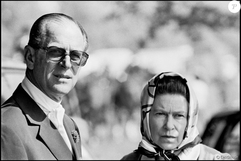 La reine Elizabeth et son mari le prince Philip en 1982 à Windsor.