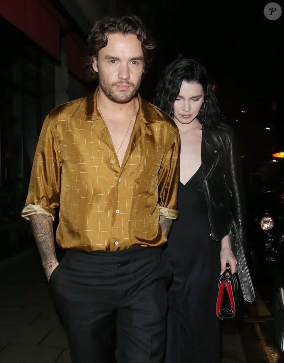 Liam Payne et sa fiancée Maya Henry sont allés diner en amoureux au restaurant Novikov à Londres. Le 27 août 2020.