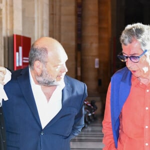 Patrick Balkany arrive au palais de justice de Paris pour entendre la décision de la cour d'appel concernant l'affaire de blanchiment aggravée contre lui et sa femme Isabelle le 27 mai 2020.