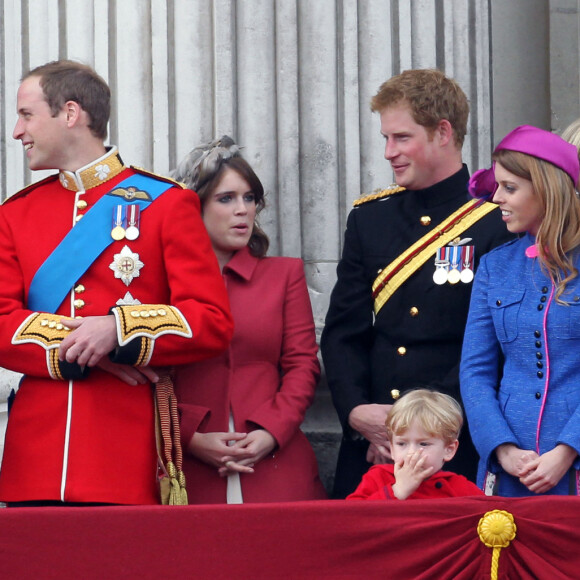 Le prince Harry, duc de Sussex, la princesse Beatrice d'York, la princesse Eugenie d'York et le prince William- La famille royale au balcon du palais de Buckingham lors de la parade Trooping the Colour, célébrant le 93ème anniversaire de la reine Elisabeth II, Londres.