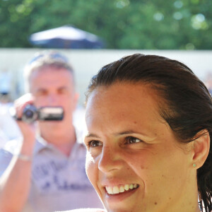 Exclusif - Laure Manaudou replonge pour le 8ème meeting de natation de Carcassonne le 28 juin 2015. Retirée des bassins depuis 2012, la championne olympique de natation a remis le maillot en tant que tête d'affiche du meeting.