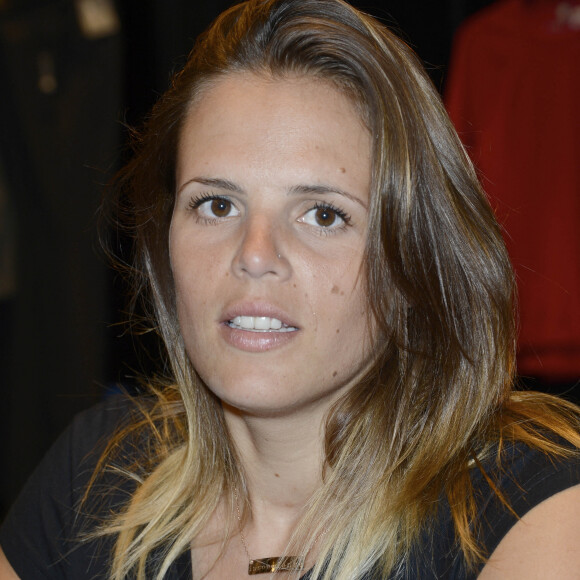 Laure Manaudou - Tournee evenement "Reebok Live With Fire Tour" sur le parvis de la Defense a Paris le 4 mai 2013.