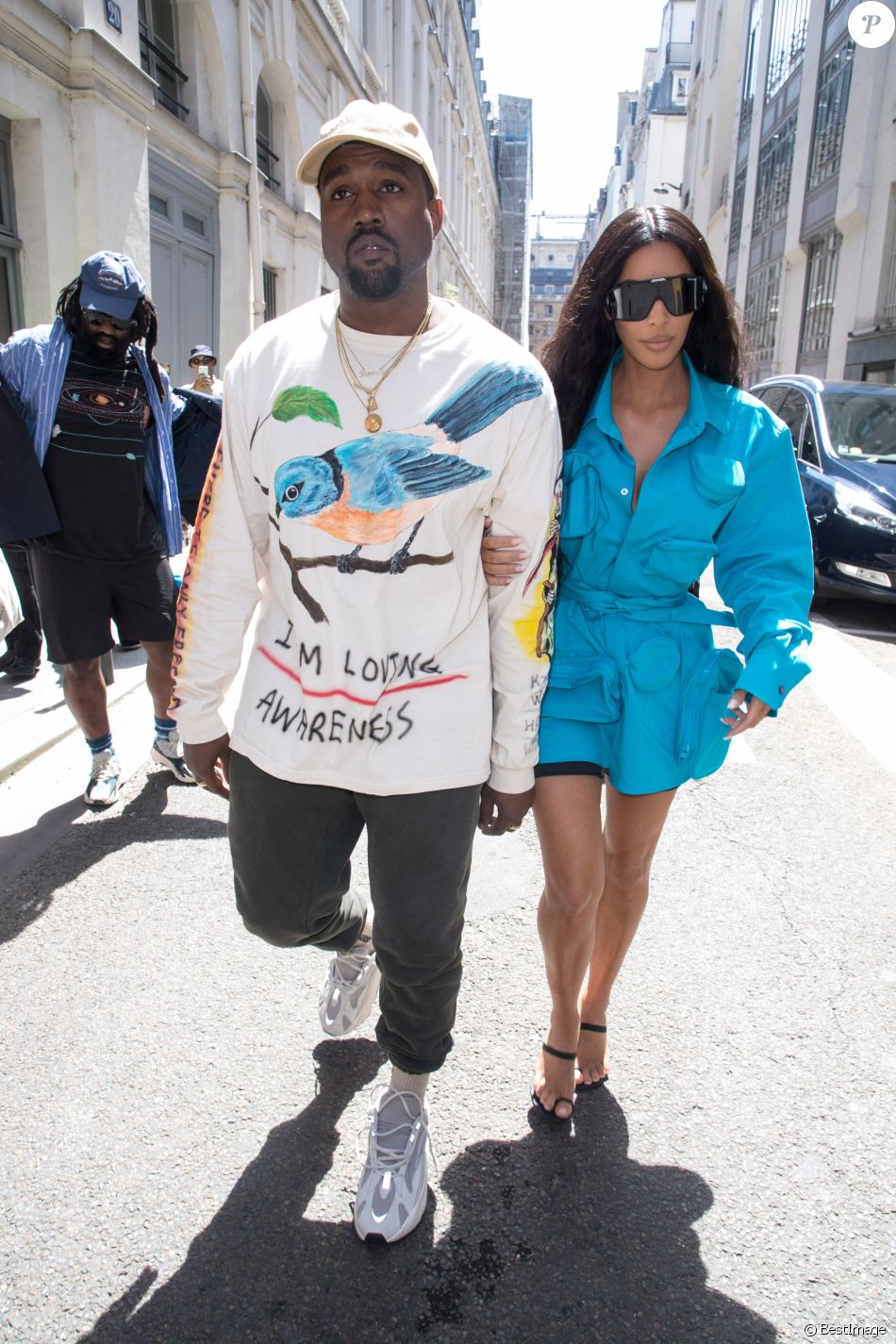 Kim Kardashian et Kanye West à la Fashion Week de Paris.