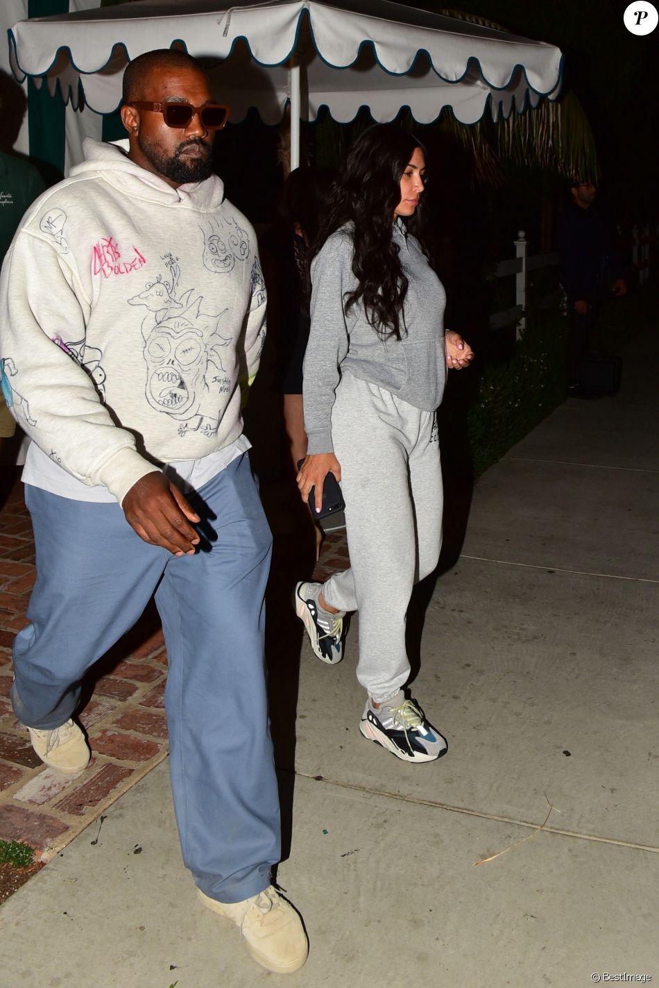 Exclusif - Kim Kardashian et son mari Kanye West à la sortie d'un dîner au Bungalow à Santa Monica le 18 août 2019.